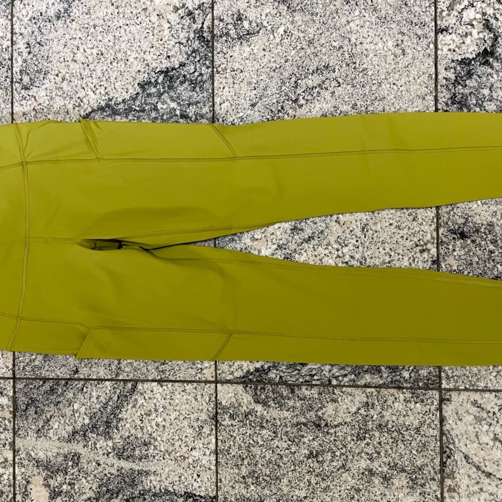 LULULEMON Fast and Free High-Rise Crop 23” leggings